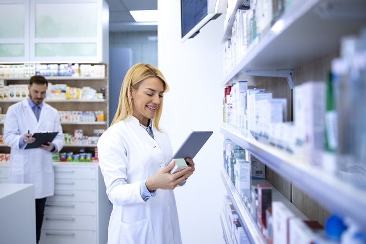 pharmacist enjoys flexibility and ease of counting tasks and inventory to focus improving patient care